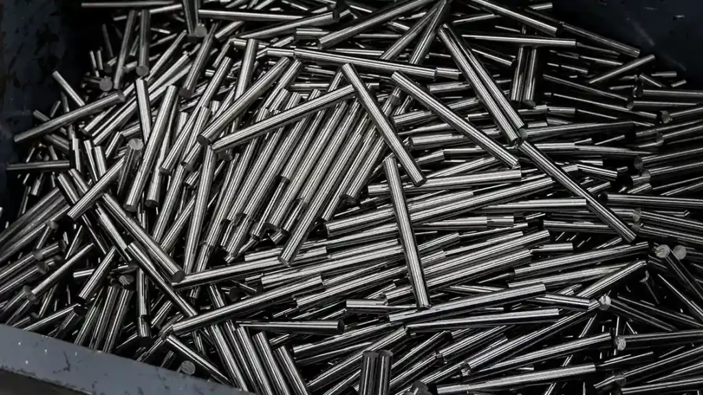Stacked carbon steel material
